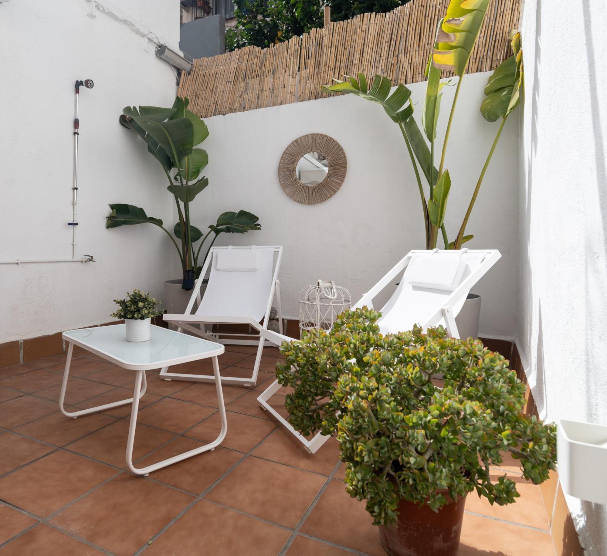 Stylish Apartment With Terrace For Couple Or Family Barcelona Exteriör bild